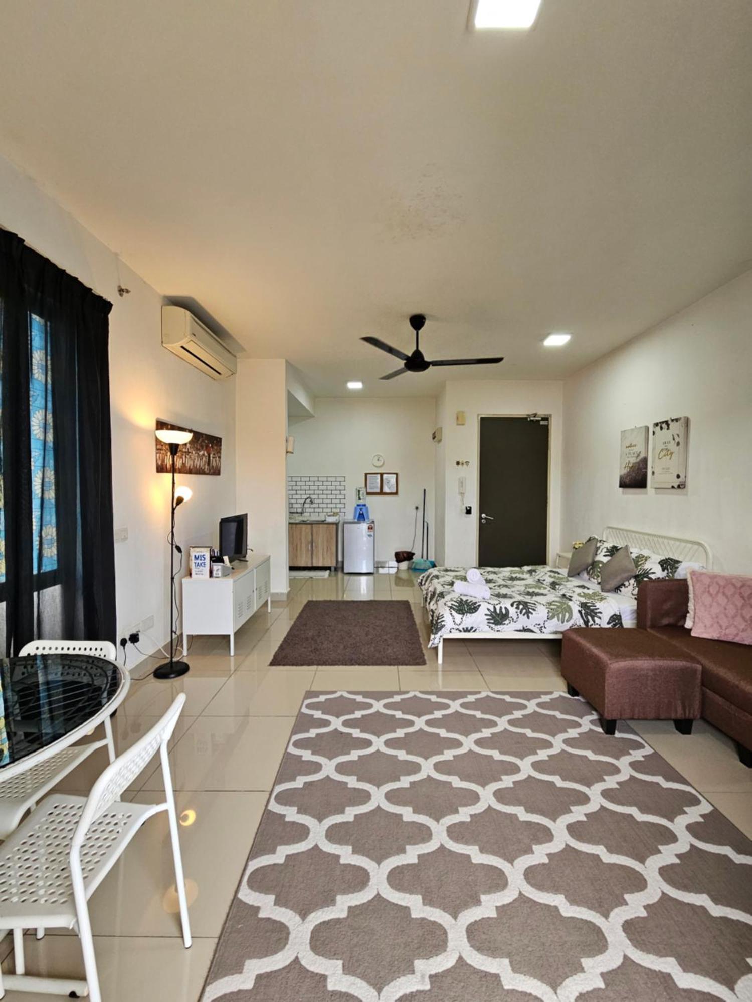 Urban 360 Studio By La Ritz Batu Caves Екстер'єр фото